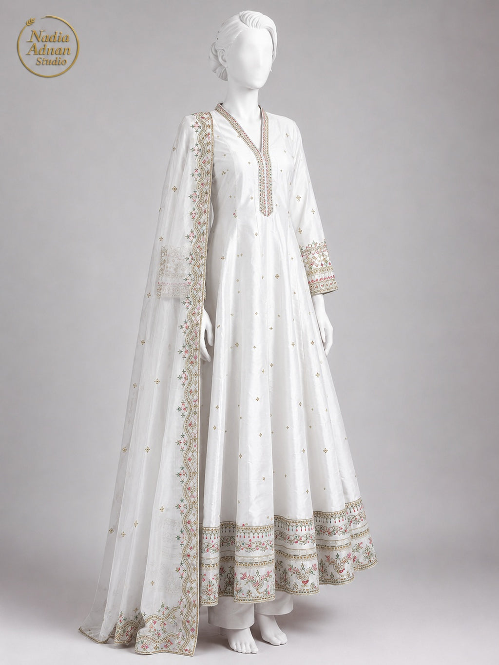 WHITE KATAN MAXI -M side view - White Katan Maxi by Nadia Adnan Studio
